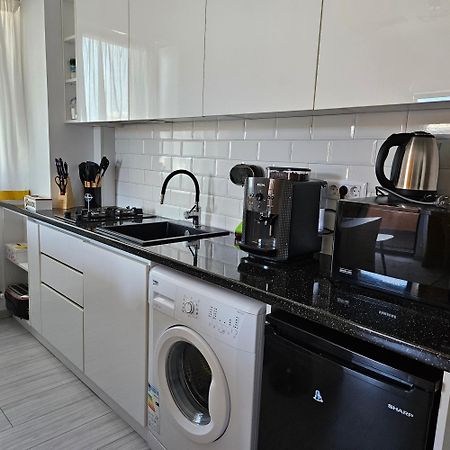 Apartament Dem Radulescu Langa Strand Râmnicu Vâlcea Kültér fotó