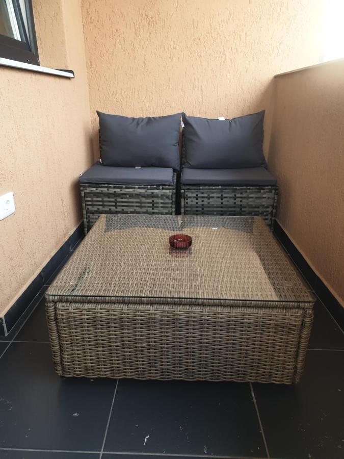 Apartament Dem Radulescu Langa Strand Râmnicu Vâlcea Kültér fotó